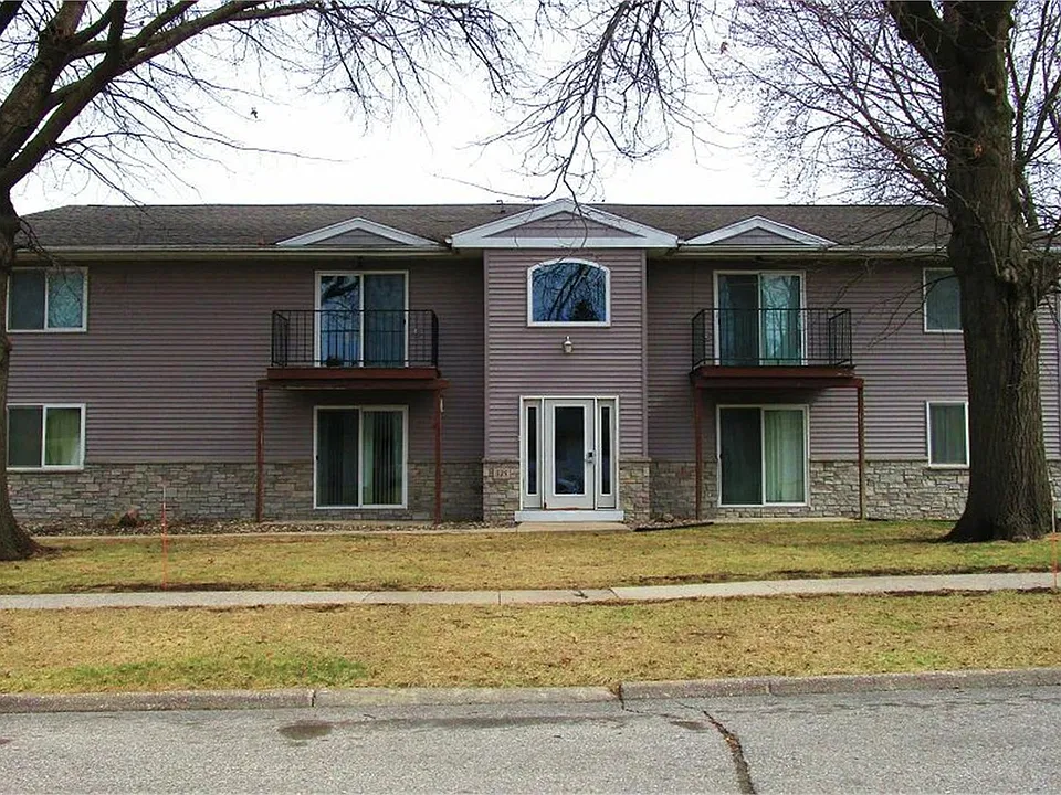 525 Colby Rd
