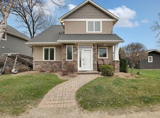 4276 114th Ave NE, Spicer, MN 56288