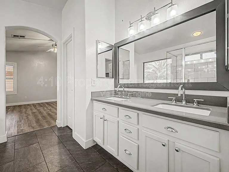 3296 E Warbler Rd — Photo 16
