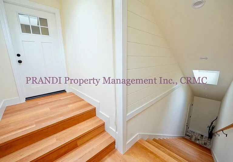 126 Hawthorne Ave #A — Photo 14