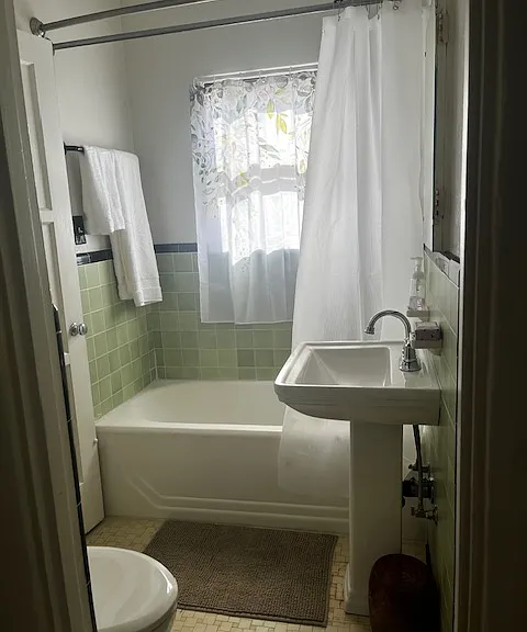 2668 B St #2668 — Photo 3