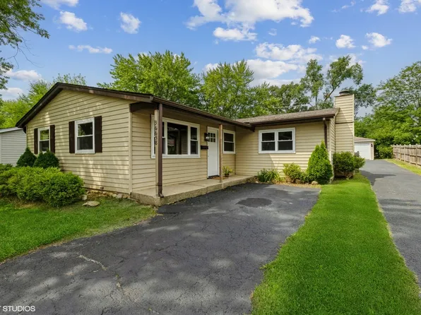 36658 N Beverly Ave, Gurnee, IL 60031