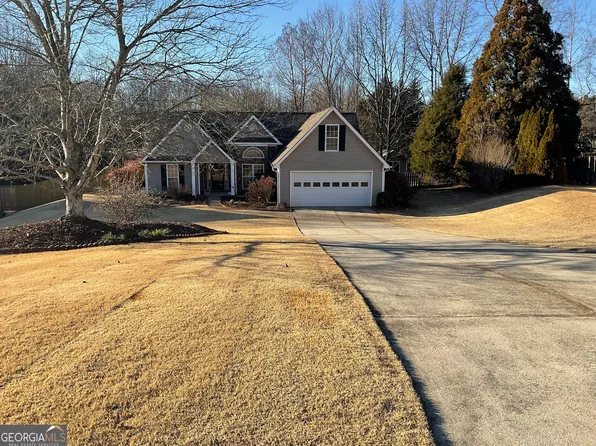 6162 Devonshire Dr, Flowery Branch, GA 30542