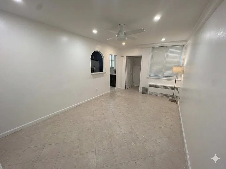9023 Avenue L — Photo 2