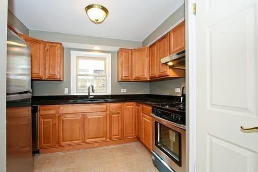 3rd image of 11741 S Ashland Ave