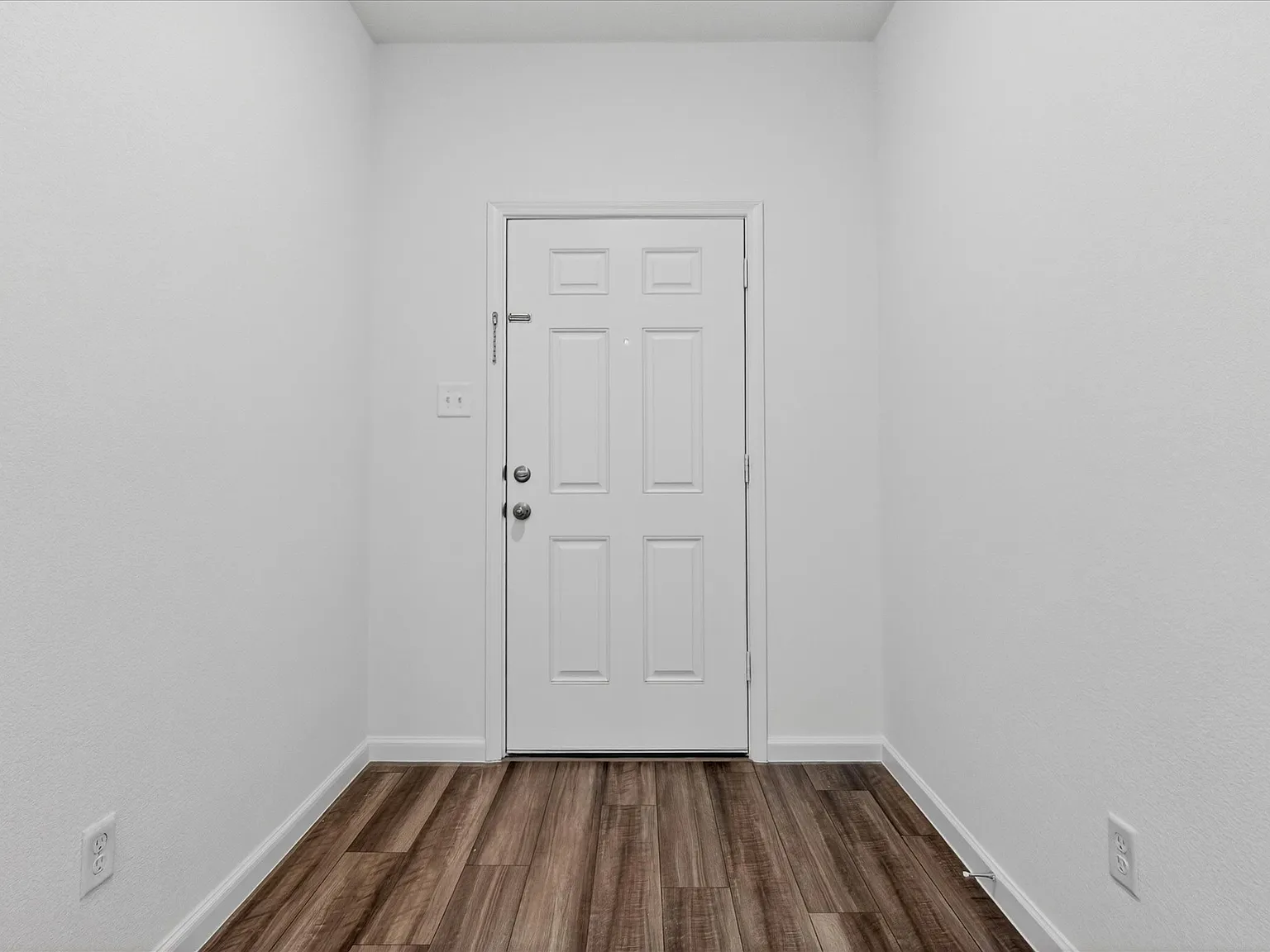 5 bed, 3131 sqft, $3,495 — Photo 4
