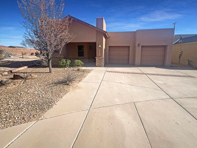 6231 Tulipan Rd NW, Albuquerque, NM, 87114