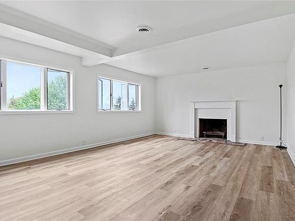 5th image of 1007 Linden Dr