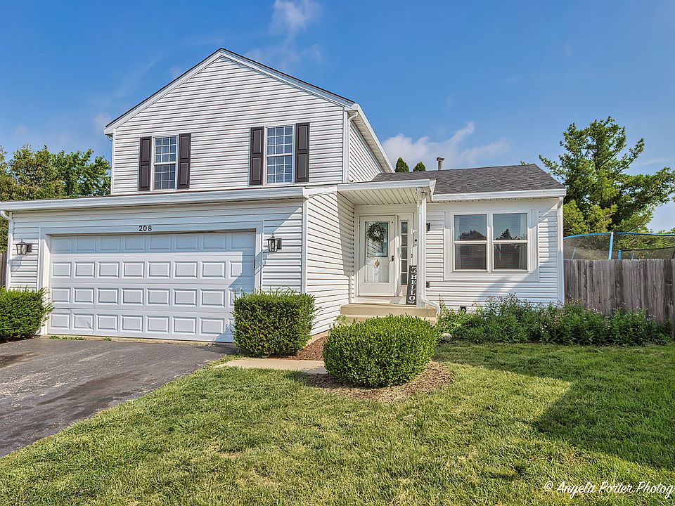 1st image of 208 Mary Ct