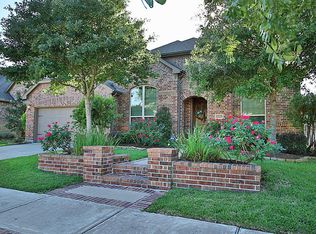 12123 Edgewood Haven Dr, Cypress, TX 77433
