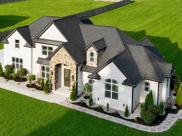 2487 Tom Austin Hwy, Greenbrier, TN 37073