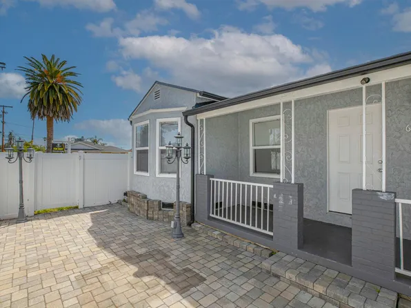 6557 Teesdale Ave, North Hollywood, CA 91606