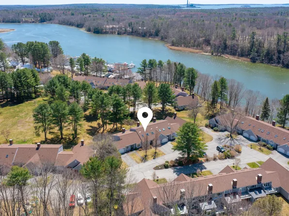 52 Blueberry Cove Road #52, Yarmouth, ME 04096