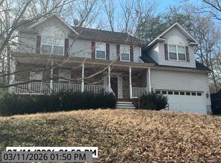319 Geronimo Rd, Lusby, MD
