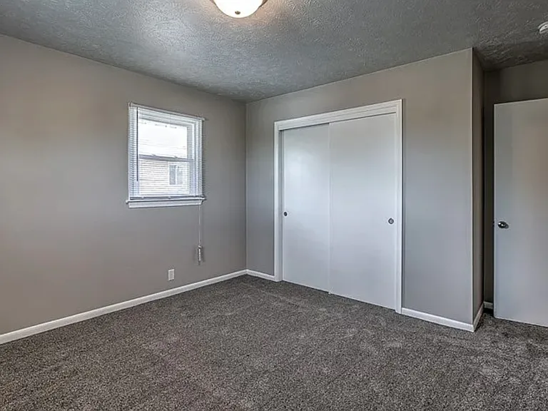 Harrison Place Apartments — Photo 16
