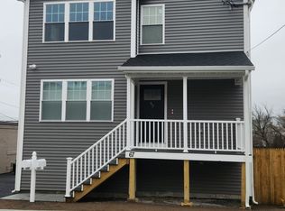 67 Batcheller Ave #1, Providence, RI 02904