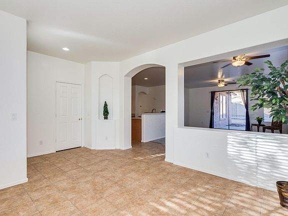 4th image of 30032 N Yellow Bee Dr