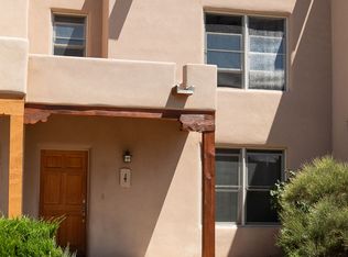4 Calle Plazuela, Santa Fe, NM 87507