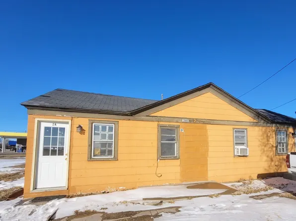 2008 E Seedling Mile Rd, Grand Island, NE 68801