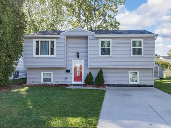 1451 E 34th St, Erie, PA 16504