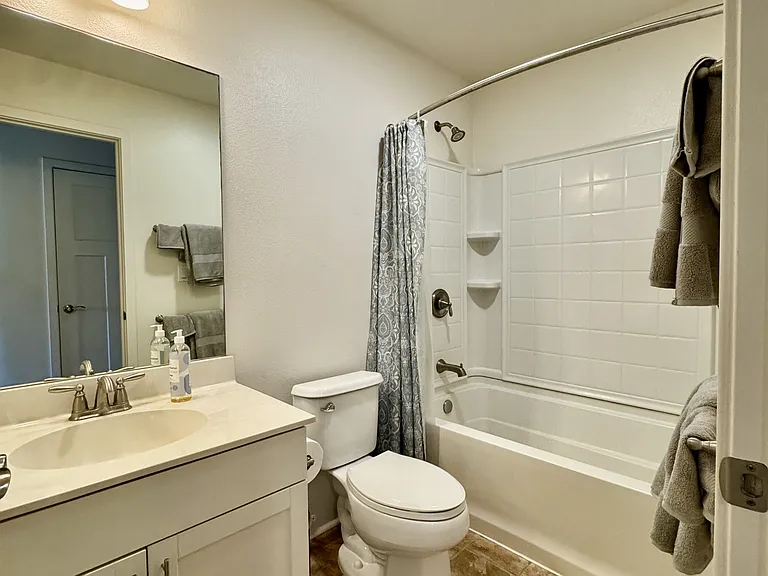 801 Kakala St #906 — Photo 21