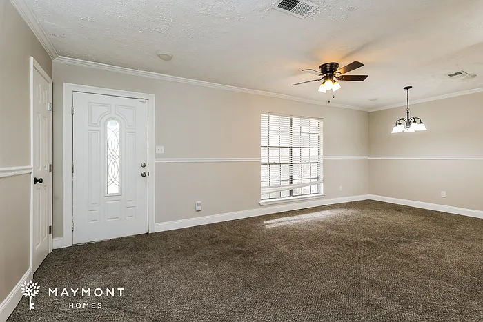 413 Shenandoah Rd N — Photo 4