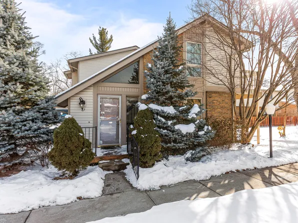 87 Willow Way, Waterford, MI 48328