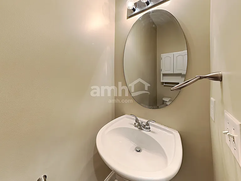 5617 Enoree Ln — Photo 10
