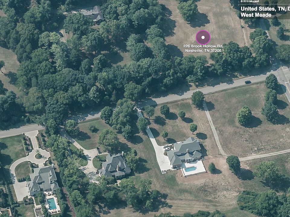 2nd image of 226 Brook Hollow Rd