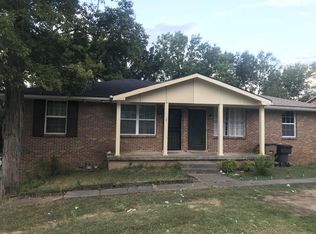 2907 Anderson Rd, Nashville, TN 37217