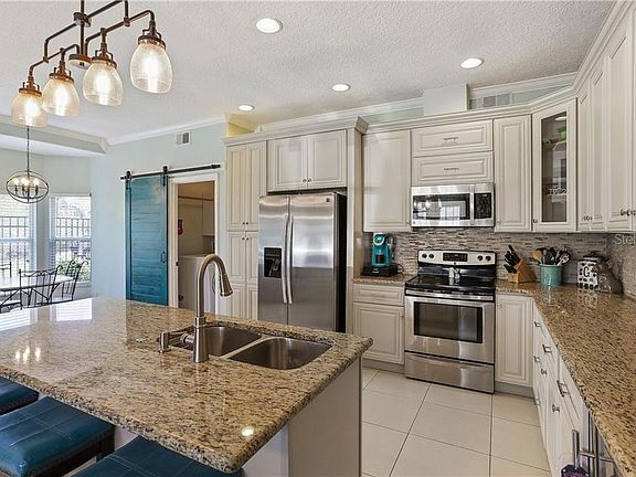 4th image of 1443 Portmoor Way