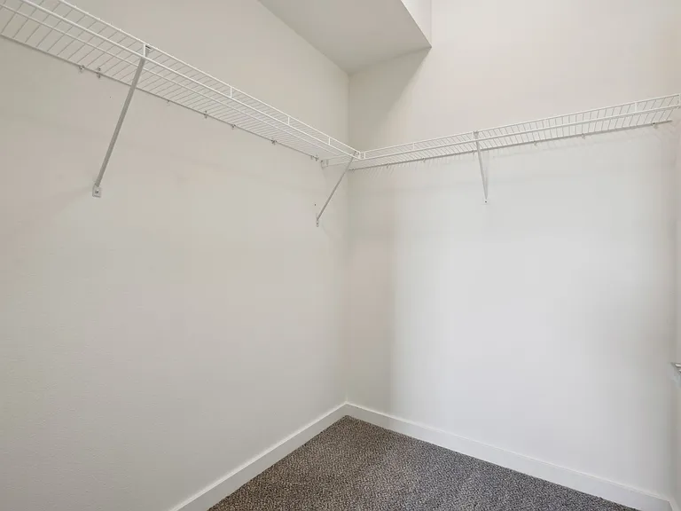 Haven Park Apartments — Photo 54