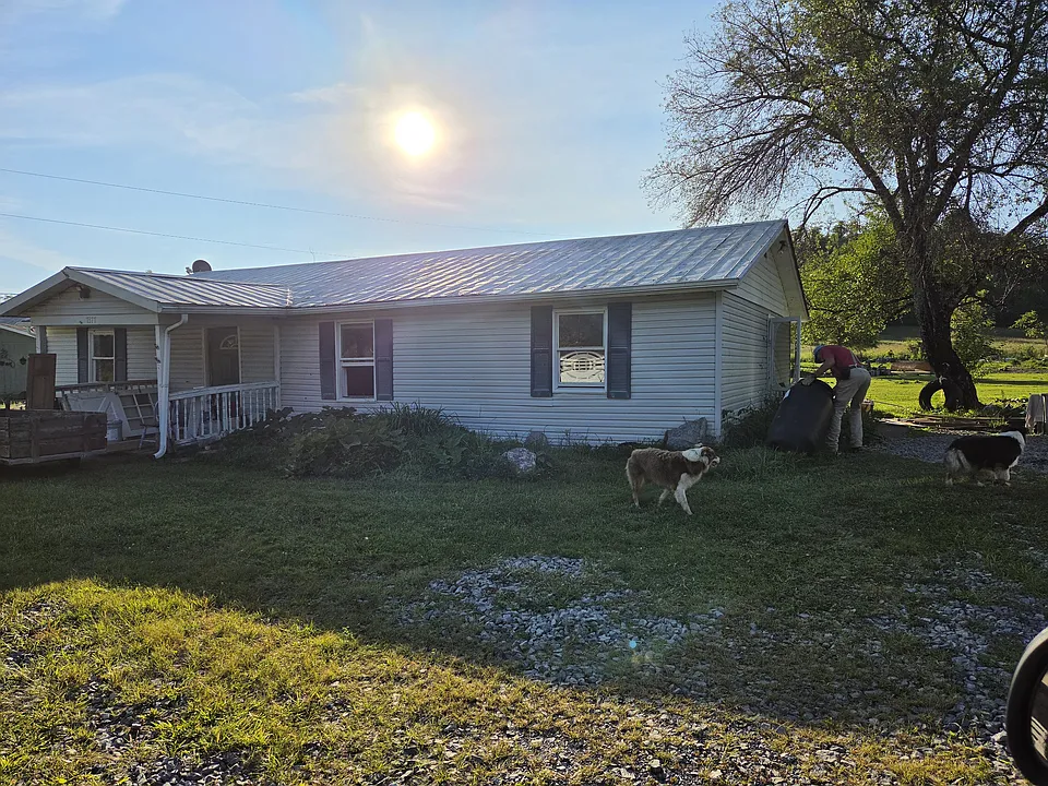 7377 Clinch Mountain Rd