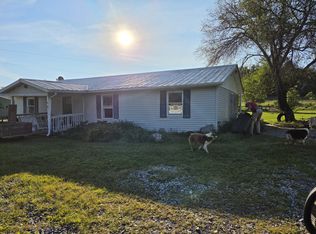 7377 Clinch Mountain Rd, Lebanon, VA 24266