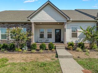 1570 Cedarbrooke Ln, Lebanon, TN 37090