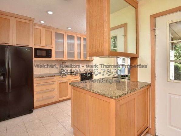 Campus area rental source photo 3