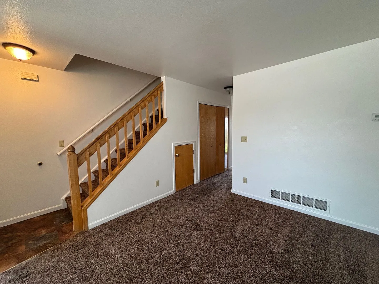133 W 47TH PL — Photo 3