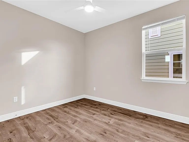 10205 Pearson Ave — Photo 18