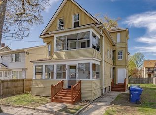 134 Woodmont St, Springfield, MA 01104