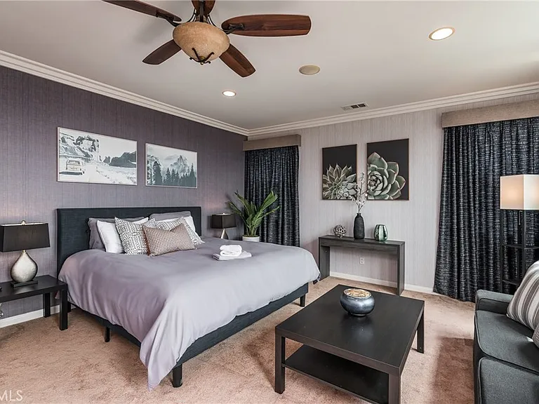 1688 Crest View Pl — Photo 23