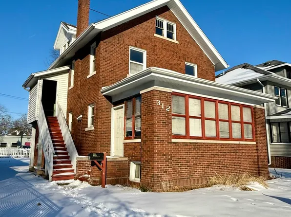 312 W White St, Champaign, IL 61820