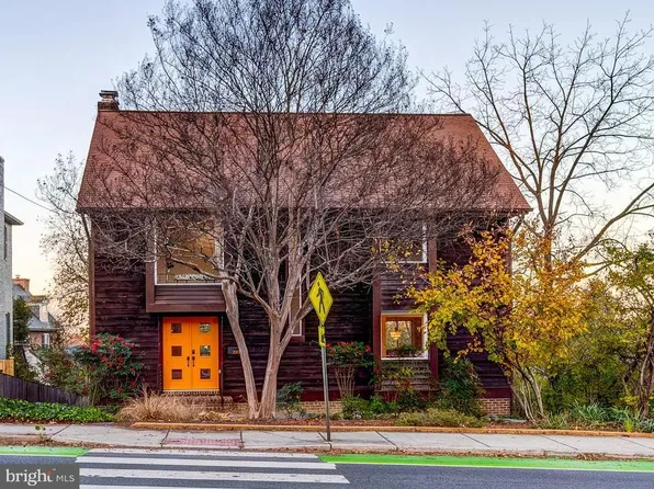 2207 King St, Alexandria, VA 22301