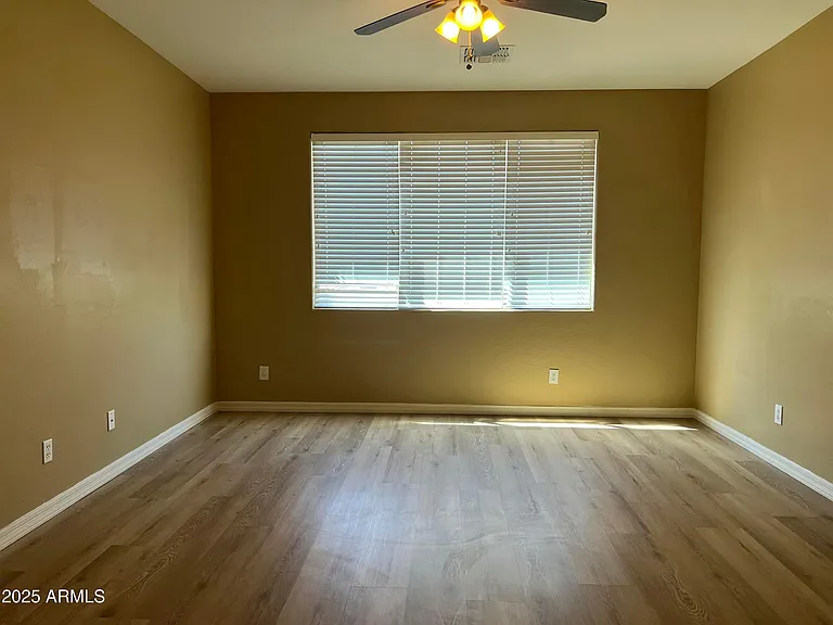 6734 W Blackstone Ln — Photo 17