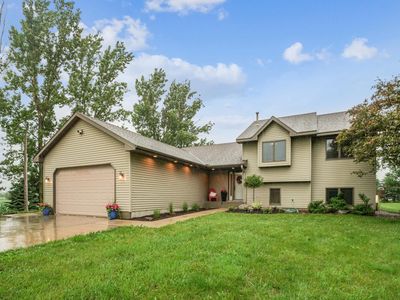 1850 Wagon Ave, Mayer, MN, 55360