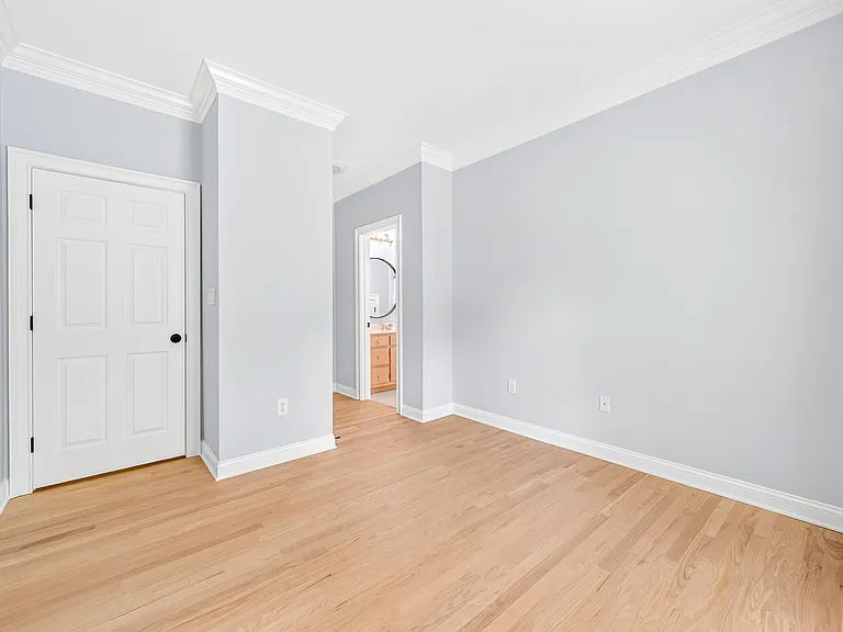 18716 Hammock Ln — Photo 25