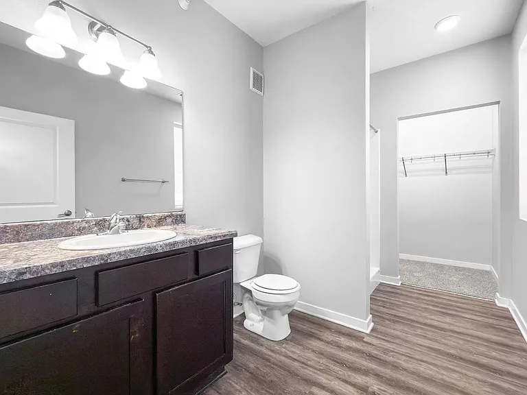 Johnston Gardens Apartments — Photo 8