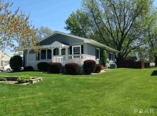 1007 S Timber Ln, Eureka, IL
