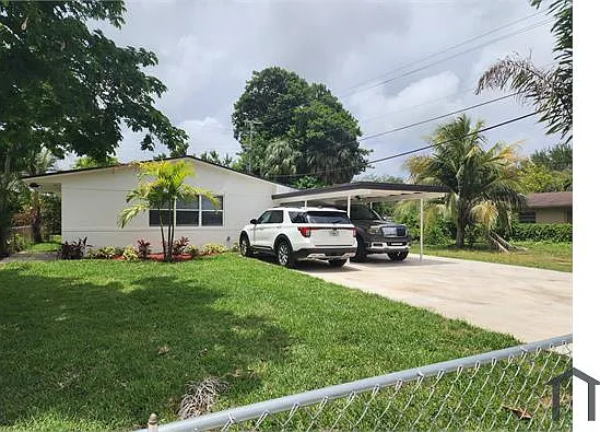 2909 NW 13th St