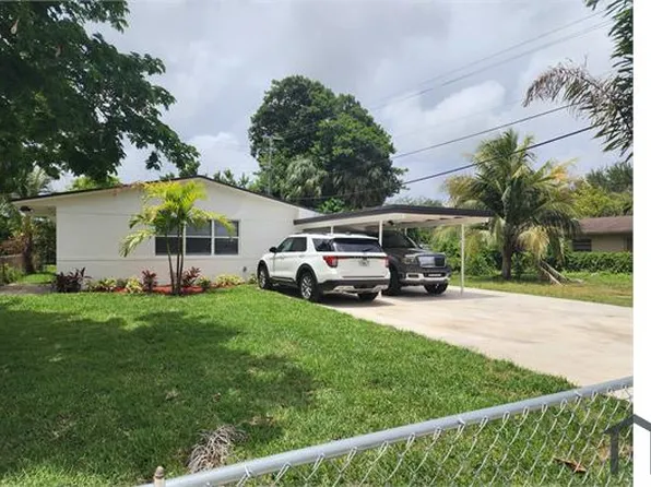 2909 NW 13th St, Fort Lauderdale, FL 33311