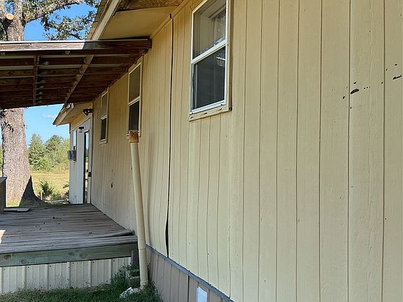 4th image of 701 Cassie St